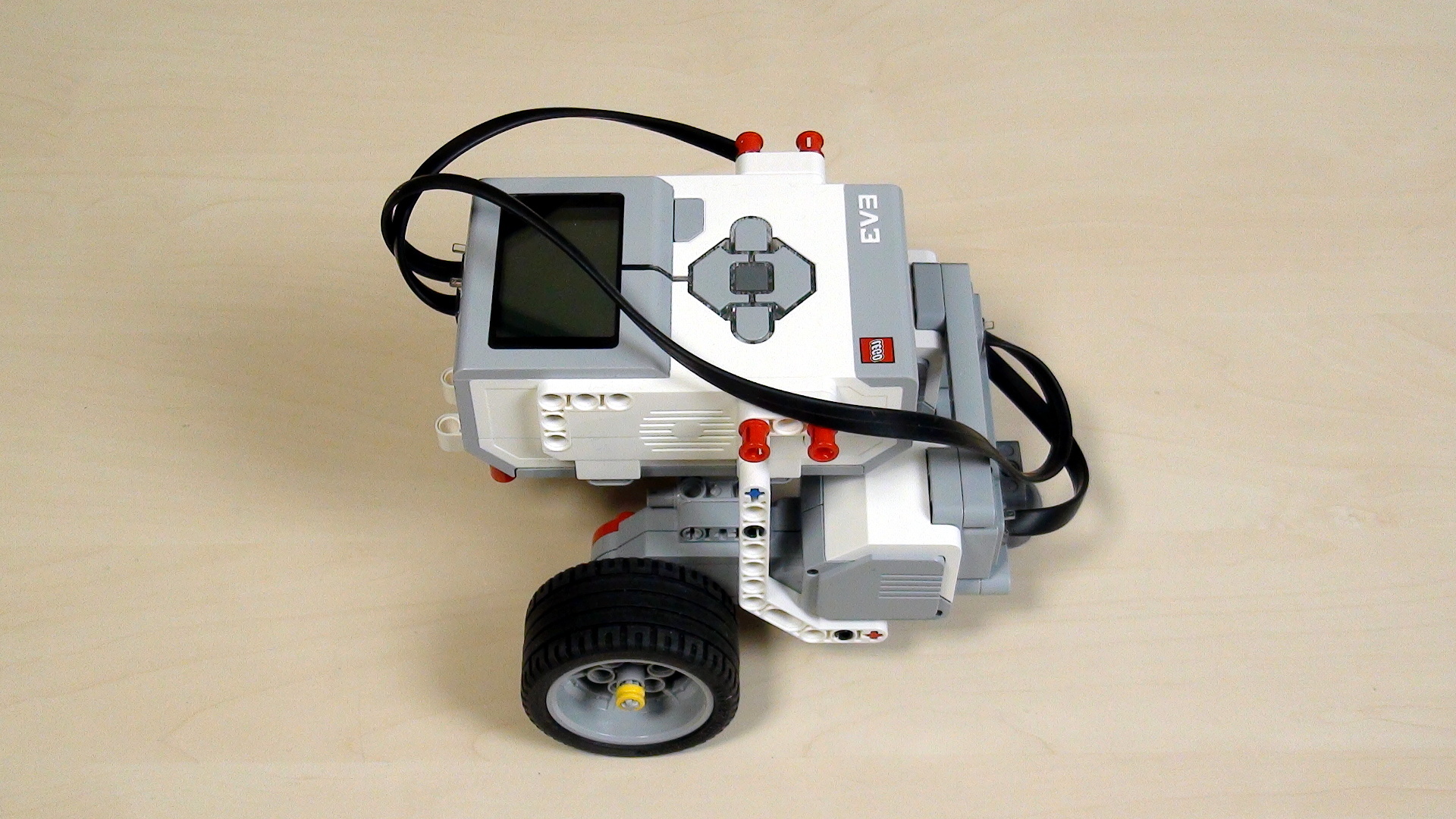 EV3 Phi. Teacher's Note. Building Castor Bot | FLLCasts