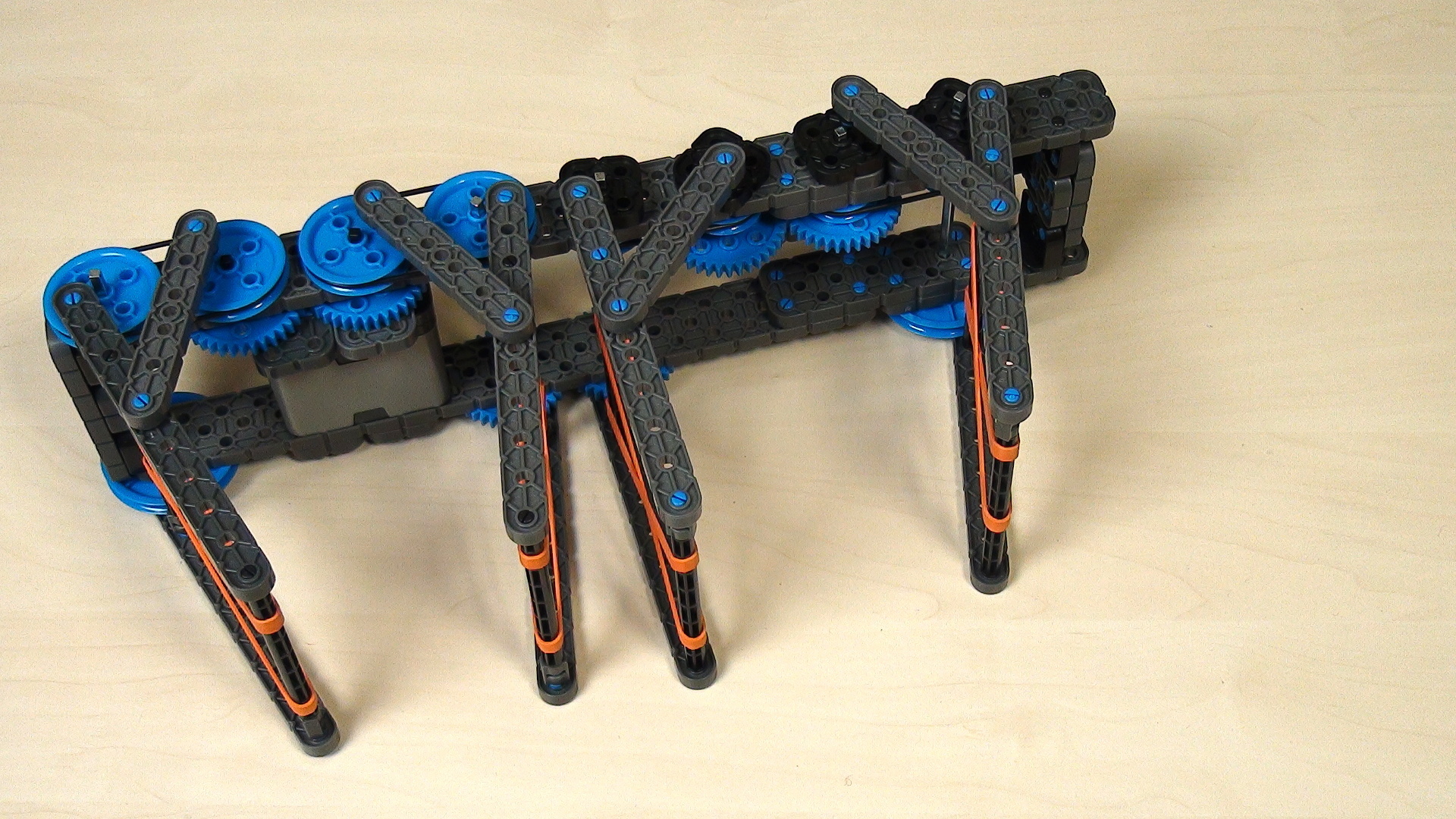 VEX IQ Crossover. Using belts to transfer motion FLLCasts