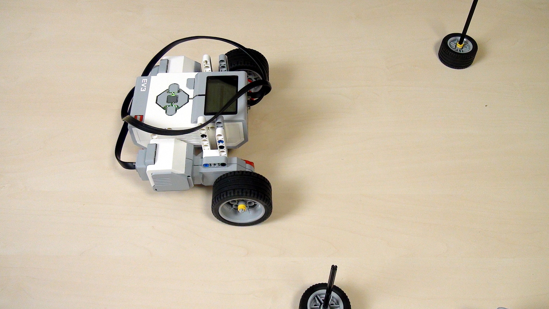 EV3 Phi. Task. Compare move Seconds and move Rotations | FLLCasts